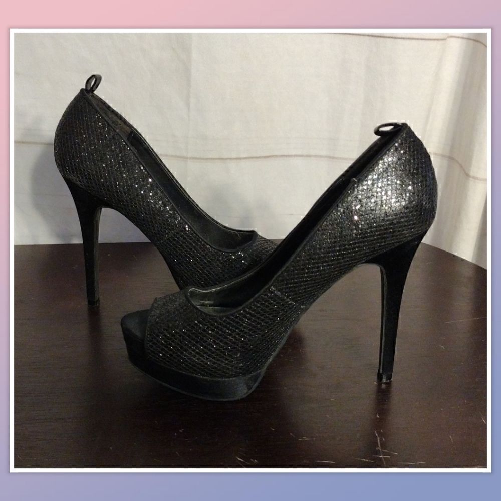 NWOB My Delicious Black Sparkly Pumps Size 7.5